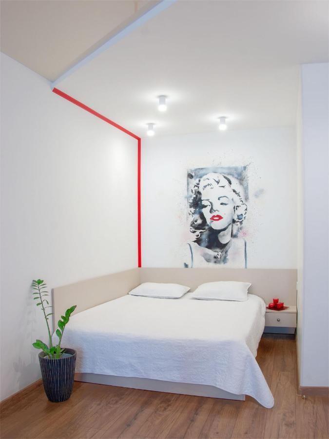 Monro Apartment Leopoli Esterno foto